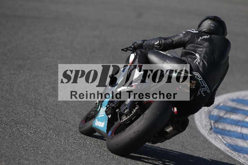 /Archiv-2024/02 29.01.-02.02.2024 Moto Center Thun Jerez/Gruppe gruen-green/124